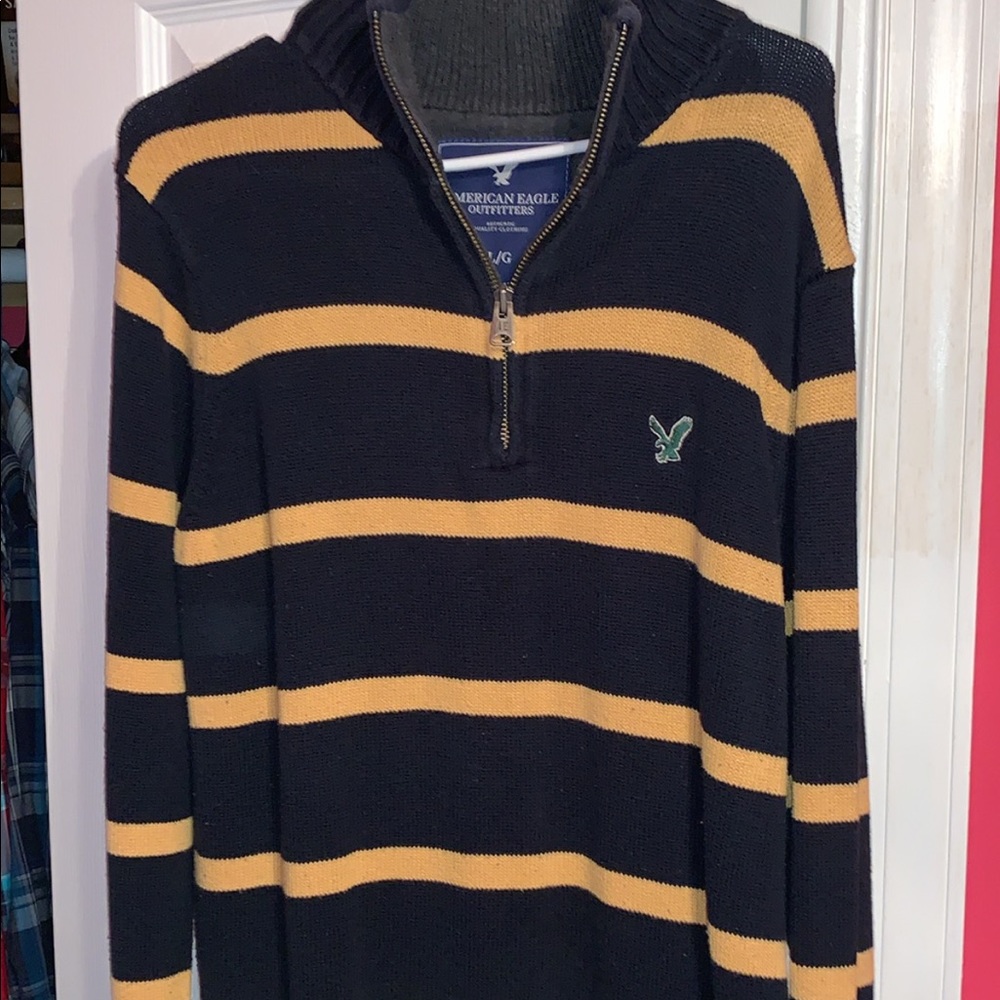 American eagle sweater